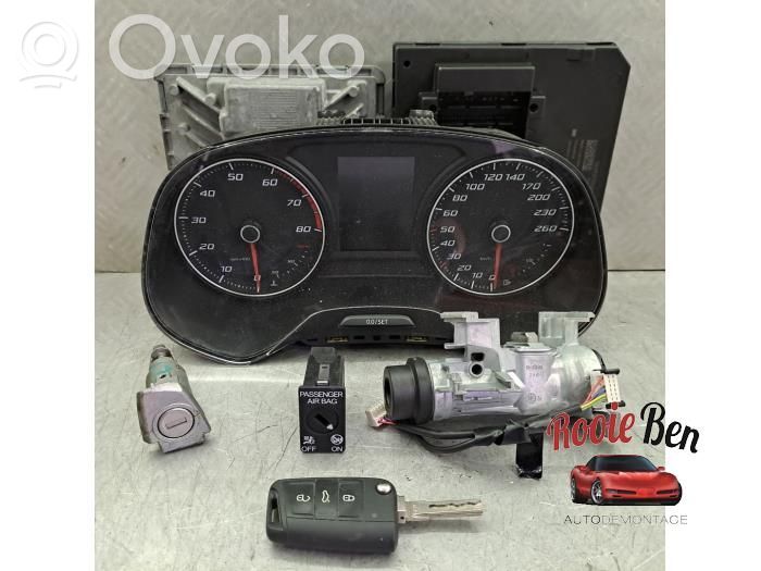 Lukko setti   5F0920873,06K907425B,5Q0937084CL,5WK50913G,A2C94689000