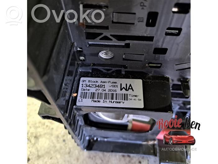 Opel Adam Fuse box set 