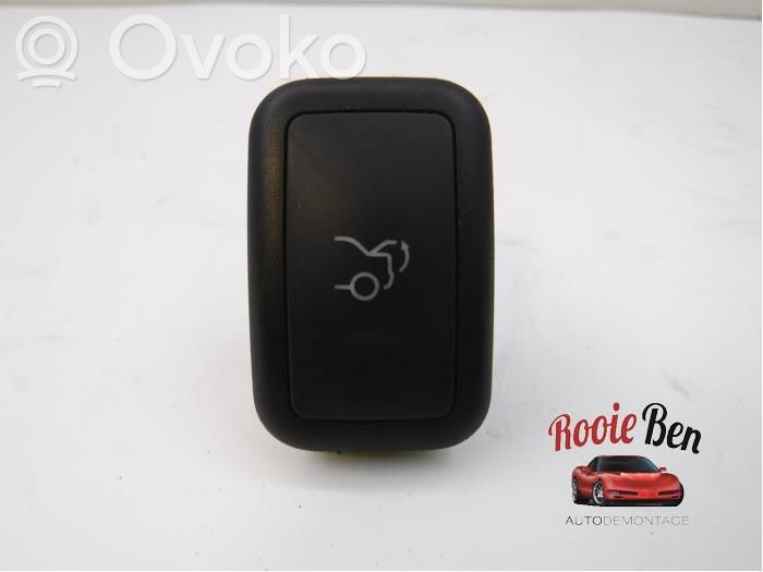 Mercedes-Benz C W204 Interruptor de apertura del maletero/compartimento de carga 