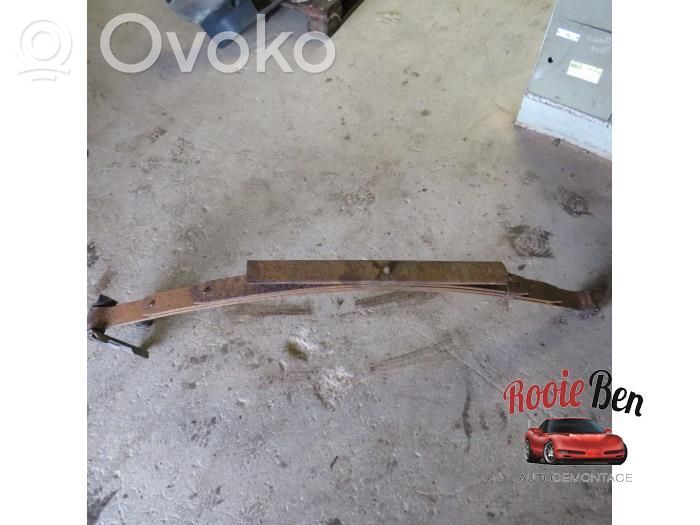 Rear leaf spring