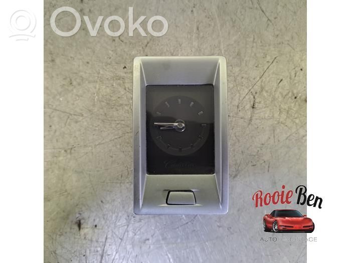 Clock   12761005R
