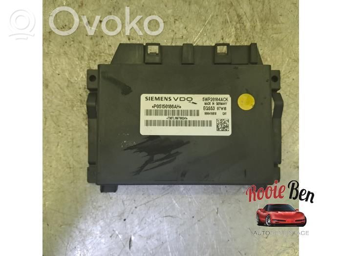 Dodge Nitro Antenna control unit 