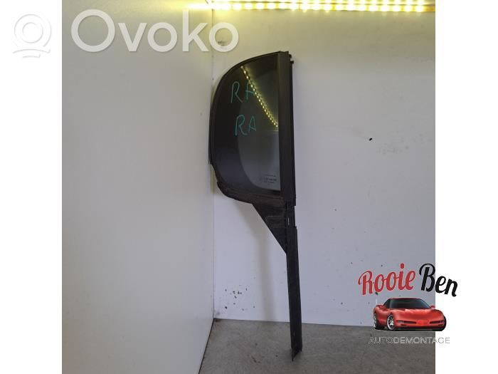 Peugeot 208 II Szyba karoseryjna tylna 