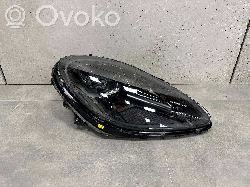 Porsche Macan (95B) Lampa przednia 