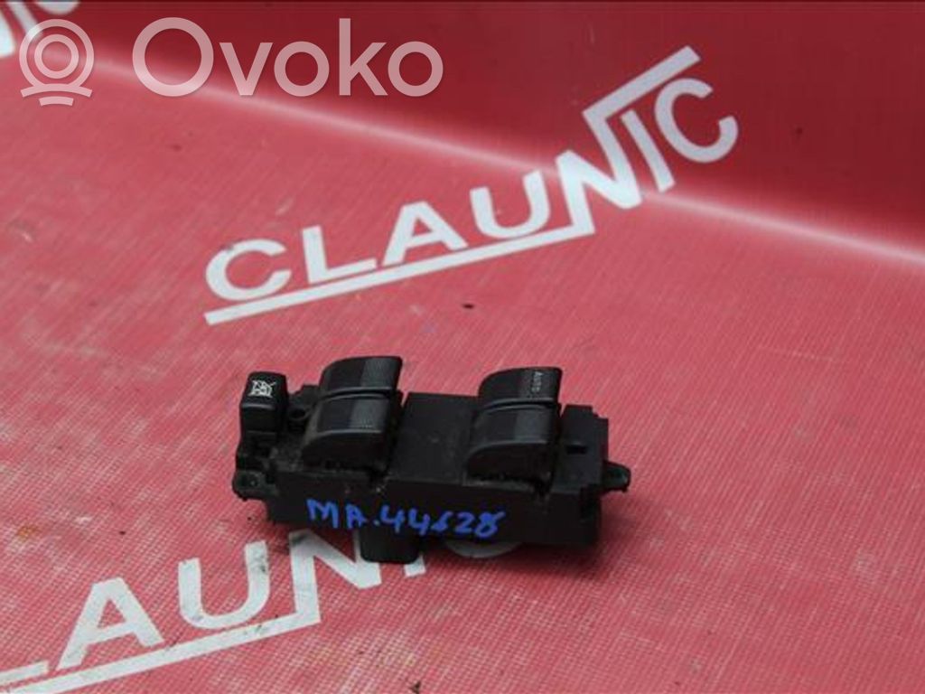 Elektrisko logu slēdzis   D65166370,MA0062444628