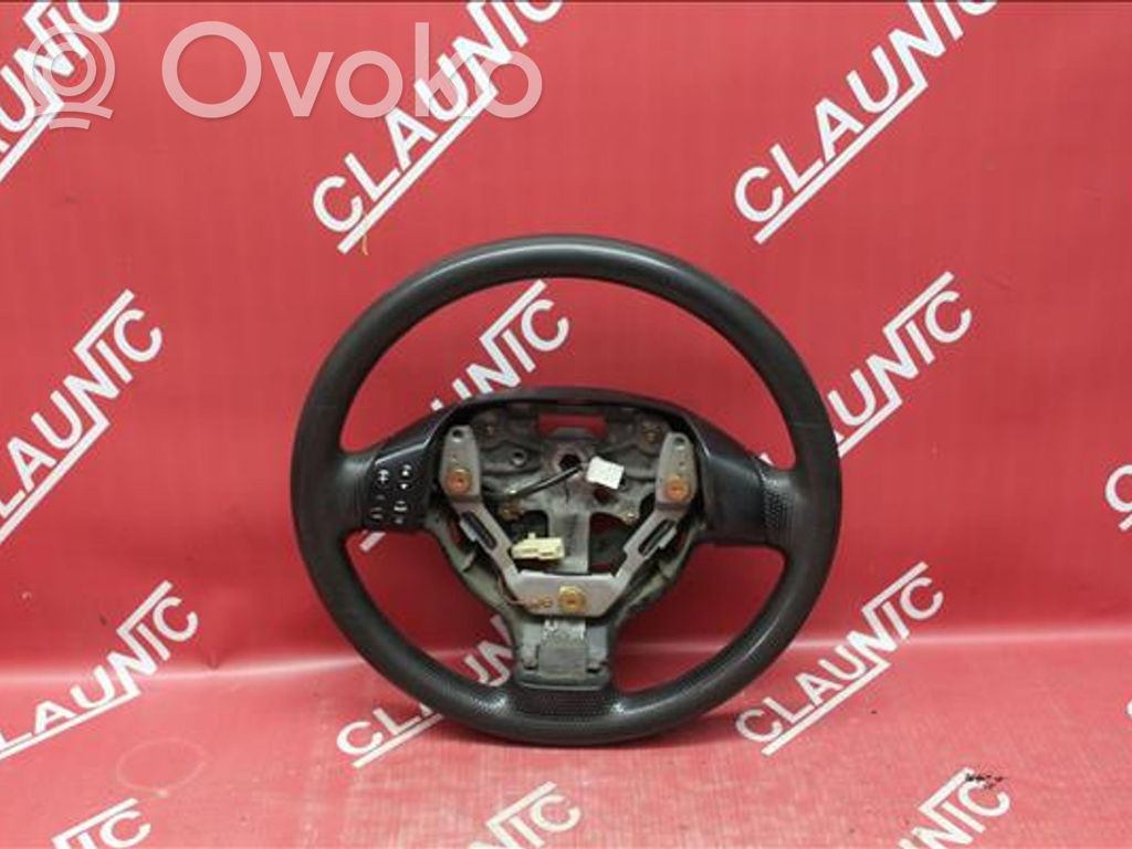 Mazda 2 Vairo rato ašis 