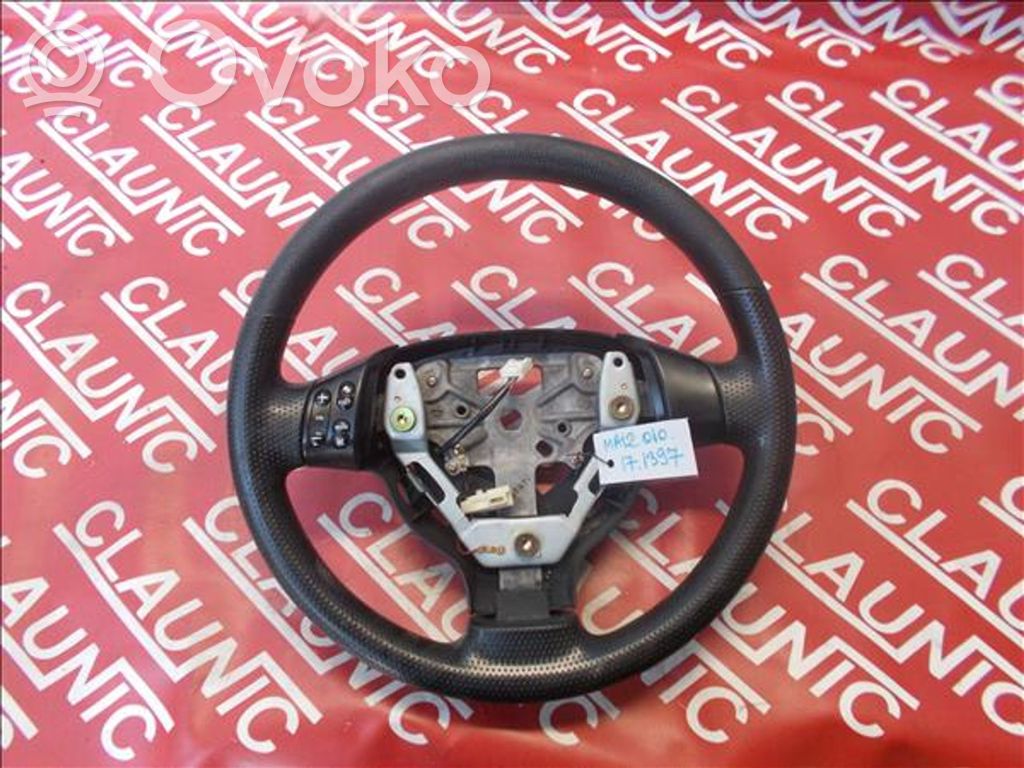 Mazda 2 Vairo rato ašis 