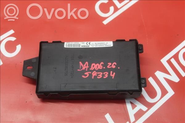 Dacia Duster Comfort/convenience module 