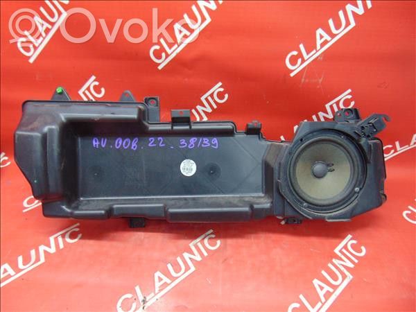 Mercedes-Benz E W124 Subwoofer 