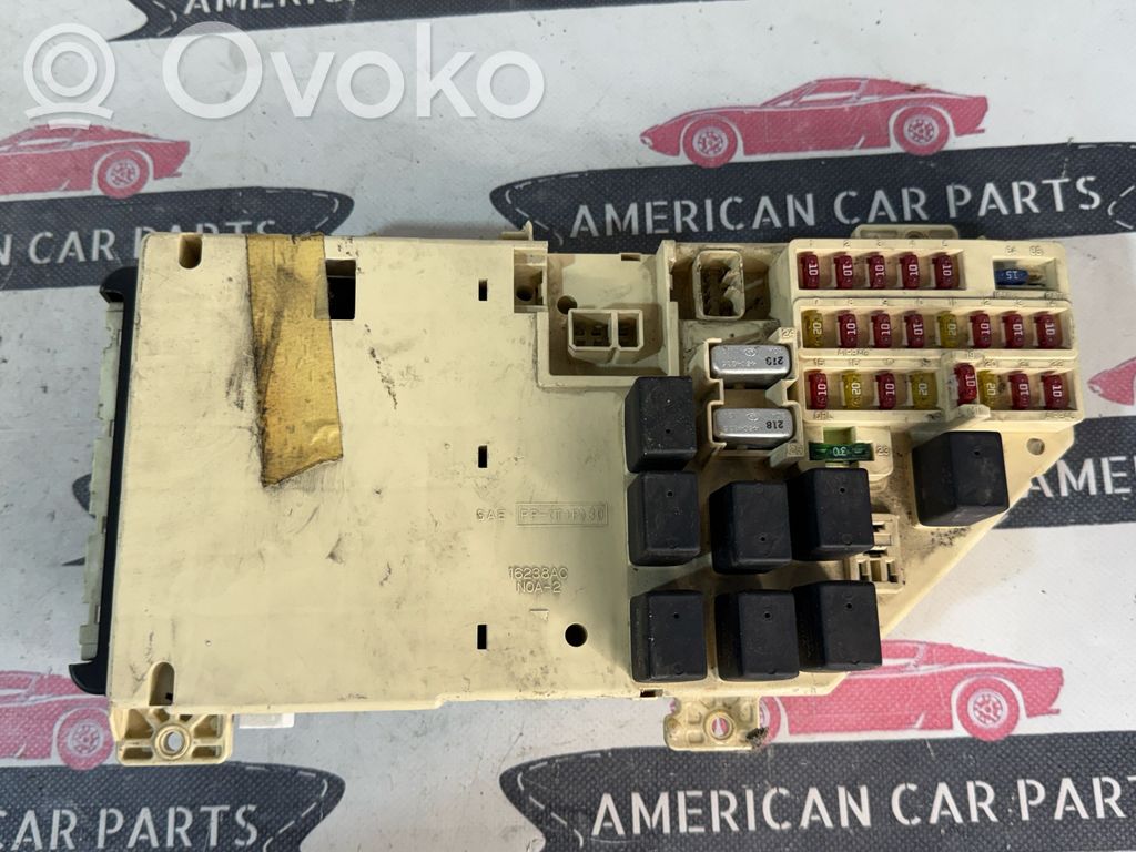 Chrysler 300M Fuse box set 