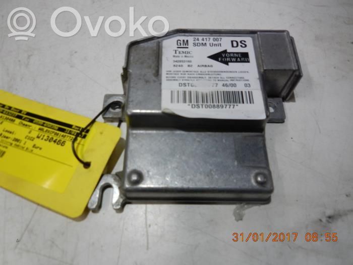 Opel Corsa C Airbag control unit/module 