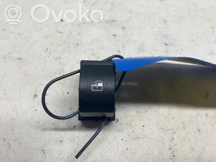 Fiat 500L Electric window control switch 