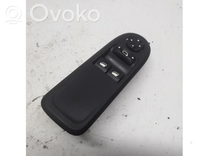 Electric window control switch   529076433,6490CH,96647495XT,28232429,28232431,529076433,6490CH,96647495XT