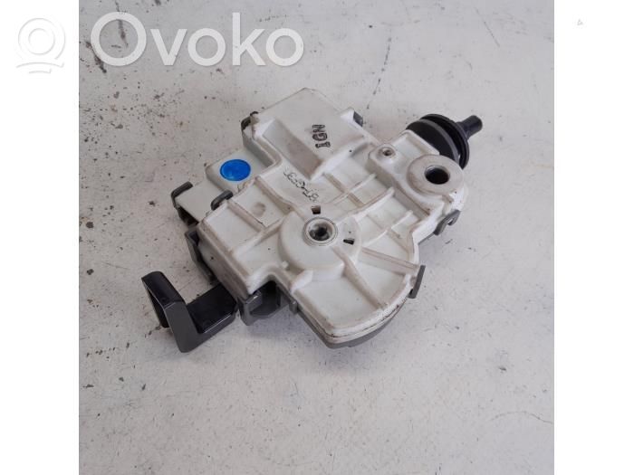 Toyota RAV 4 (XA50) Fuel tank cap lock motor 