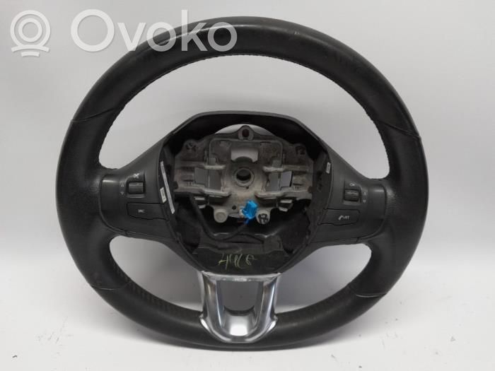 Peugeot 208 I Stūre 