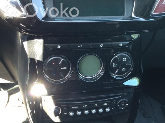 Citroen C3 Climate control unit 
