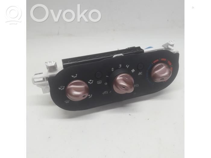 Renault Twingo II Climate control unit 
