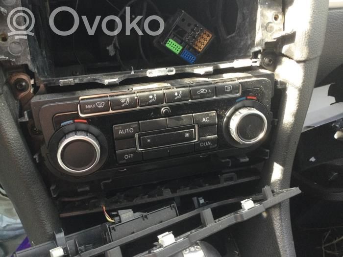 Volkswagen Golf V Panel klimatyzacji 