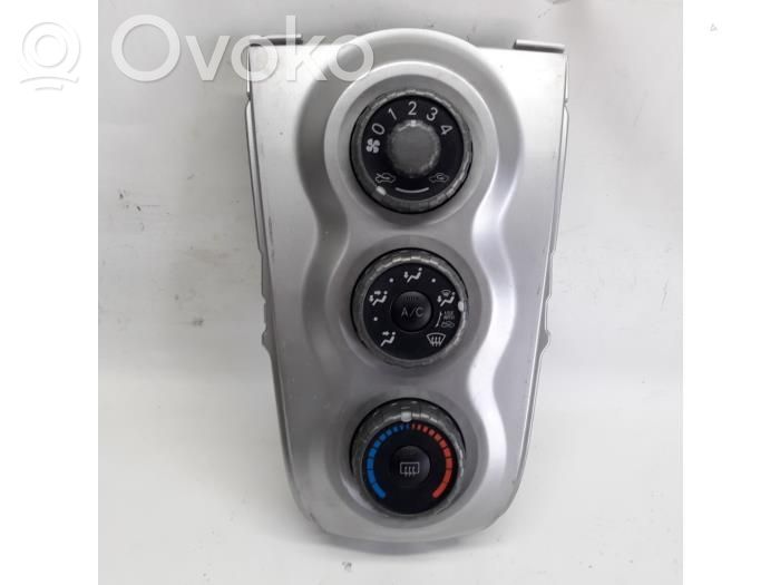Toyota Yaris Panel klimatyzacji 