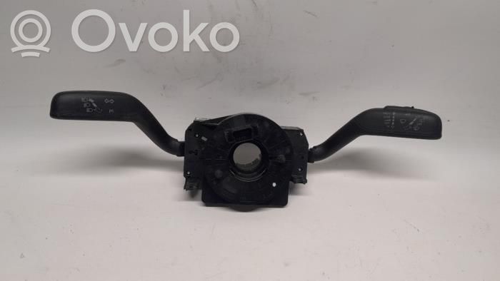 Seat Ibiza IV (6J,6P) Wiper turn signal indicator stalk/switch 