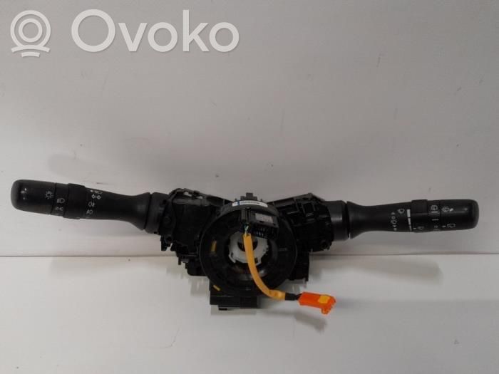 Commodo, commande essuie-glace/phare   17F144,173832,8414002311,12277528,1444124,1479753,173832,17F144,8414002311,8465202421