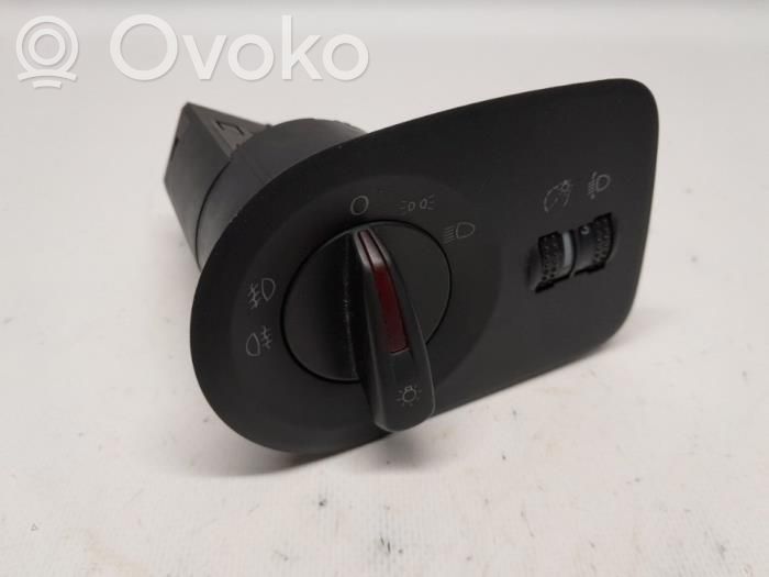 Seat Ibiza IV (6J,6P) Lenkstockschalter Kombischalter Blinkerhebel / Lichthebel 
