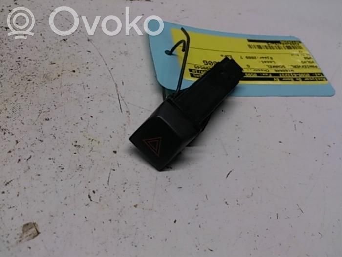 Hazard light switch   30734296,09W063,09W063,12861851E,12862326,30734296,8200107809