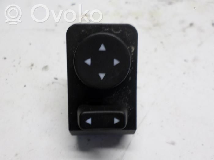 Fiat Punto Evo Wing mirror switch 
