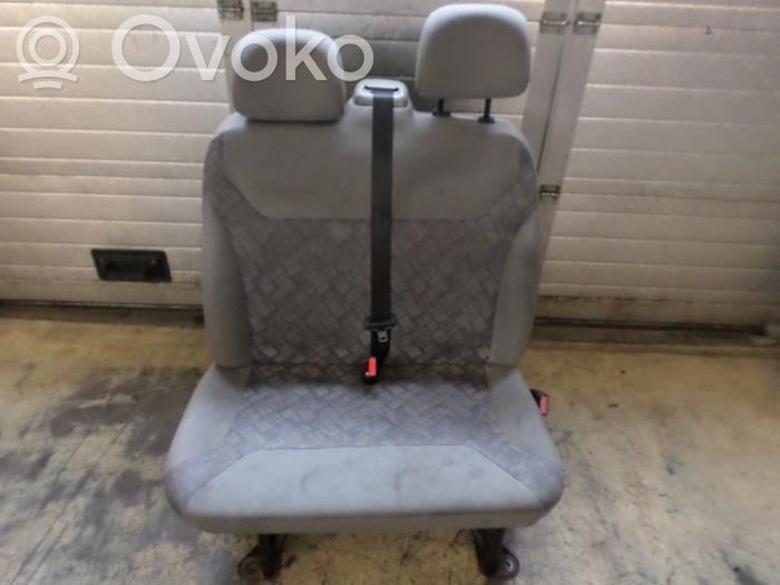 Opel Vivaro Asiento trasero 