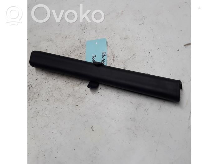 Logu aizkars   8200210198D,1608759280,1616370880,1680838380,1680886580,503551010906,7503900135,8200210198D
