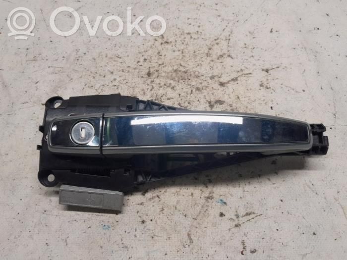Opel Zafira C Klamka zewnętrzna drzwi przednich 