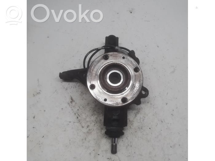 Citroen Berlingo Front wheel hub 