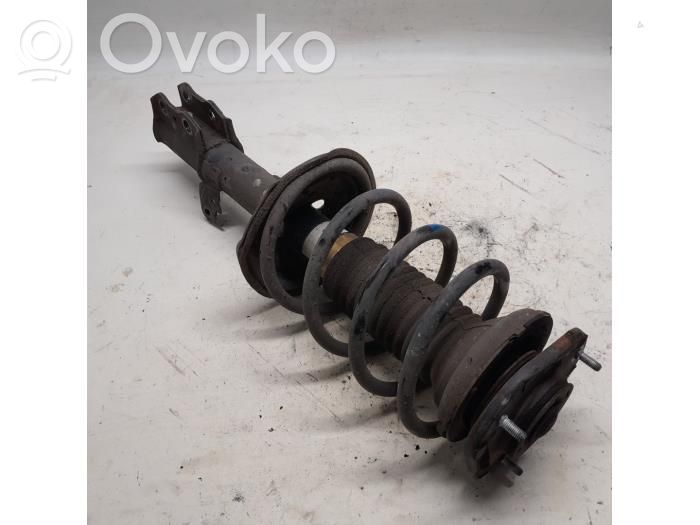 Toyota Corolla E120 E130 Priekinis amortizatorius 