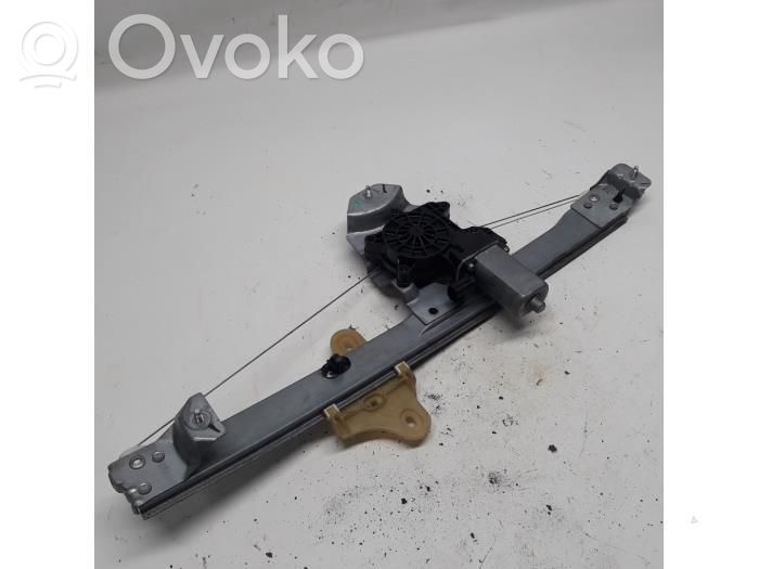 Renault Clio IV Elektryczny podnośnik szyby drzwi przednich 