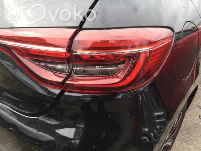 Renault Clio IV Lampa tylna 