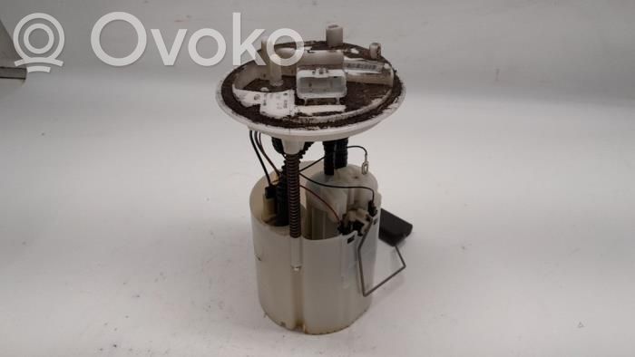 Opel Corsa D Bomba interna de combustible 