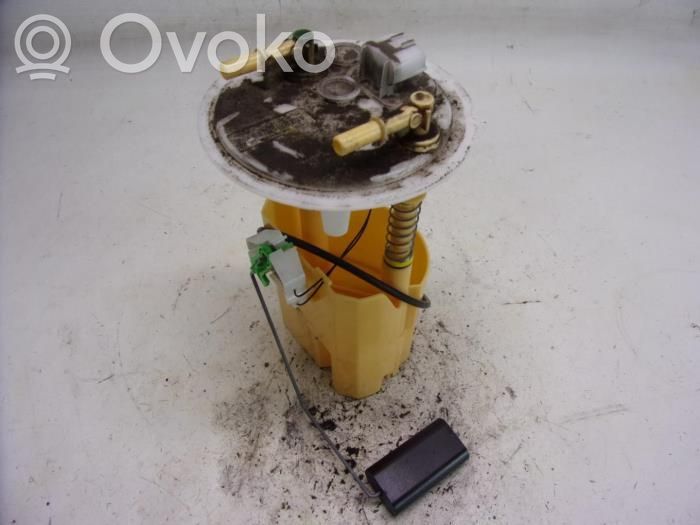Renault Twingo II In-tank fuel pump 