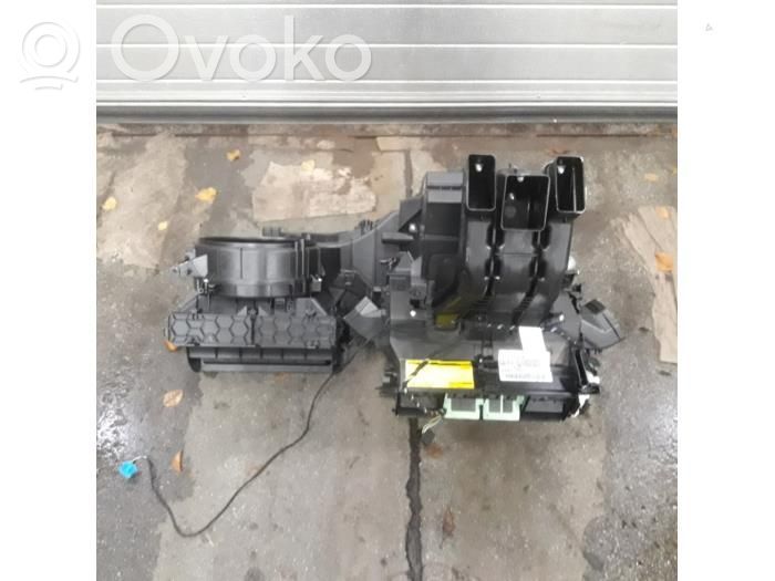 Volkswagen Golf VII Obudowa nagrzewnicy 