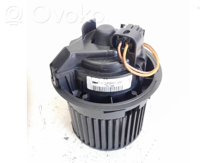 Renault Clio IV Heater fan/blower 