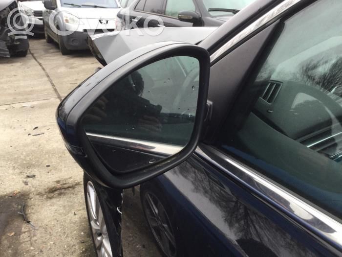 Peugeot 308 Manual wing mirror 