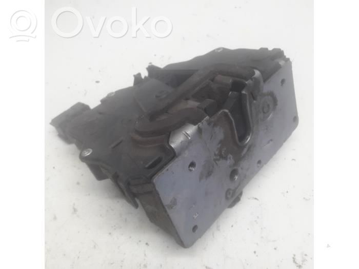 Fiat Grande Punto Zamek drzwi przednich 