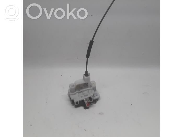 Fiat 500 Zamek drzwi przednich 