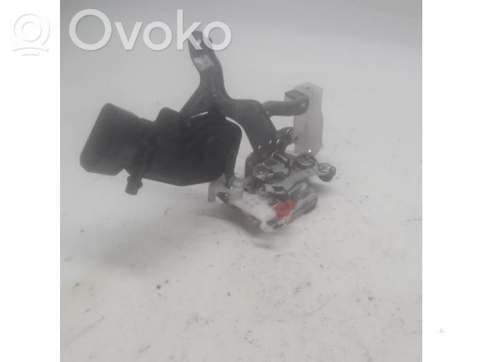Citroen C1 Front door lock 