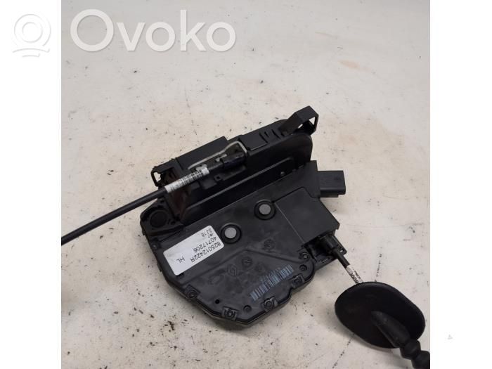 Renault Captur Zamek drzwi tylnych 