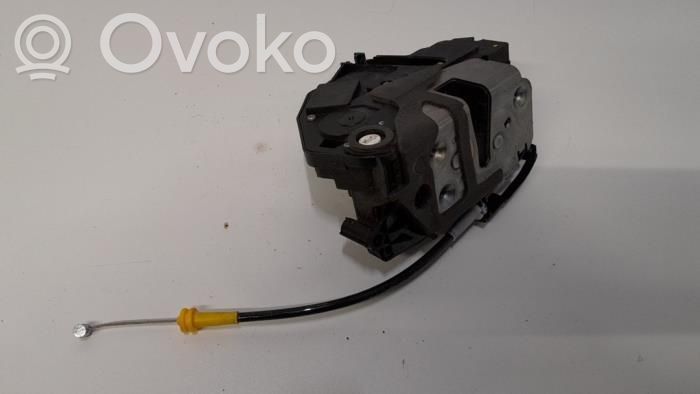 Ford Fiesta Zamek drzwi tylnych 