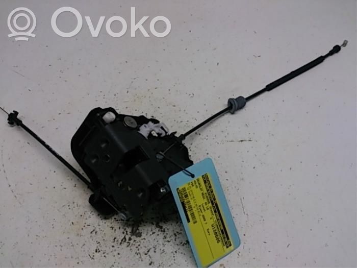 Volvo V50 Galinių durų spyna 