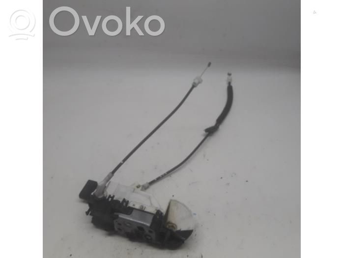Citroen C3 Priekšpusē slēdzene 