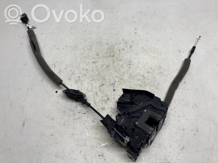 Renault Megane IV Takaoven lukko 