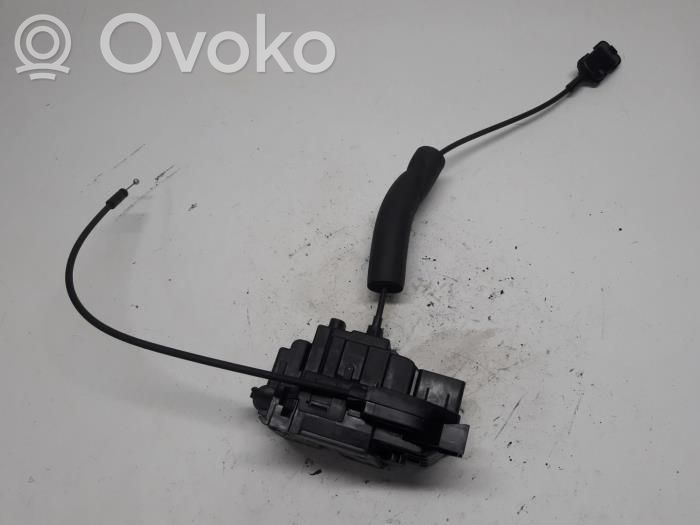 Renault Megane III Rear door lock 