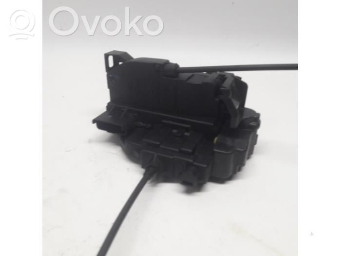 Renault Megane III Rear door lock 